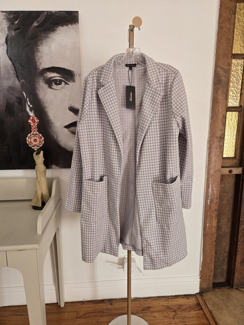 NWT Shinestar Women's Long Houndstooth Open Front Coatigan - Light Grey Size L